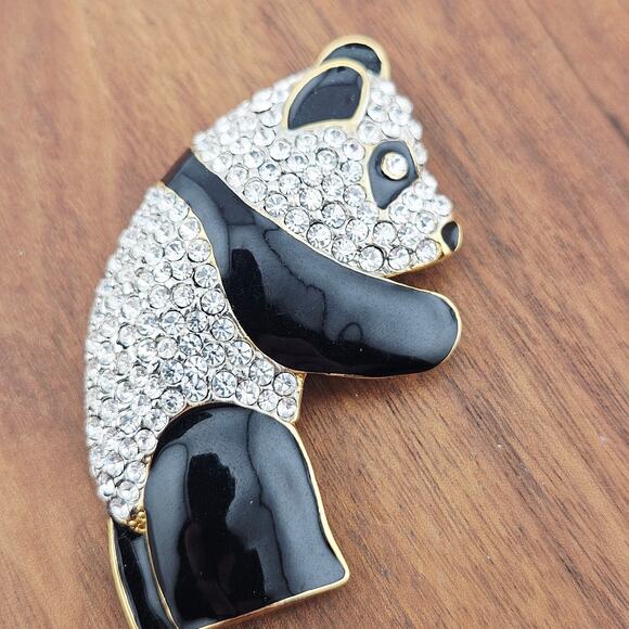 Panda Bear Brooch Pin Rhinestone Crystal Encrusted Statement Jewelry Grannycore - Picture 2 of 4